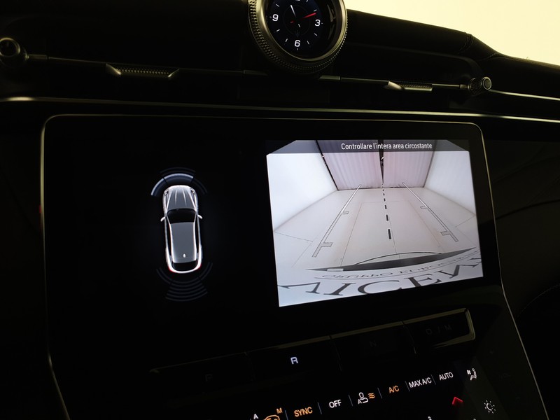 Maserati Grecale .0 mhev modena 330cv auto