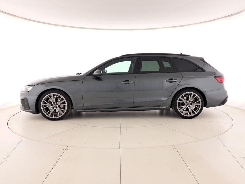 Audi A4 Avant 40 2.0 Tdi Mhev Business Advanced Quattro 204Cv S-Tronic  Usato Cuneo Mondovì Savigliano Azzurra #3973684