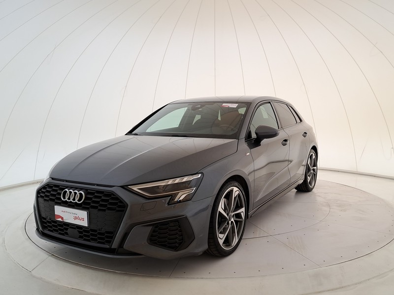 Audi A3 sportback 35 2.0 tdi s line edition s-tronic