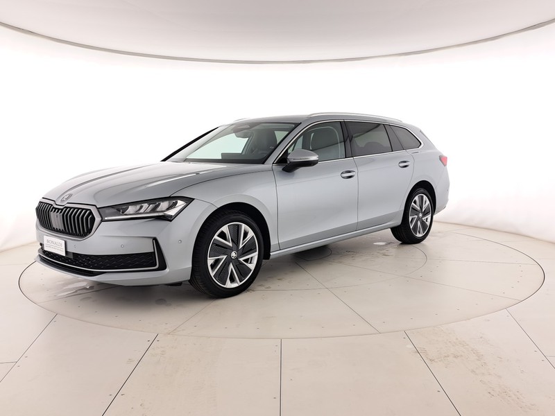 Skoda Superb wagon 2.0 tdi style 150cv dsg