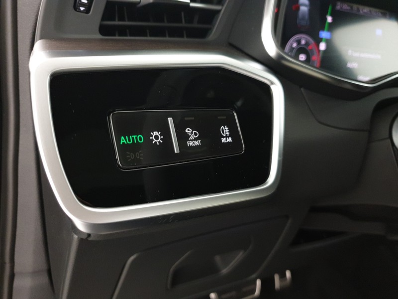 Audi A6 allroad 50TDI 286CV quattro tiptronic Business Advanced