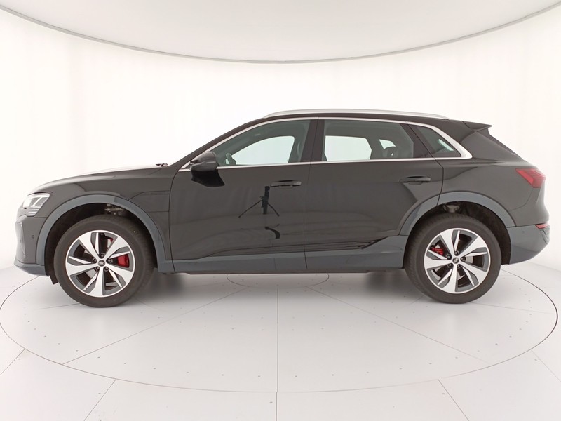 Audi Q8 e-tron 55 business advanced quattro