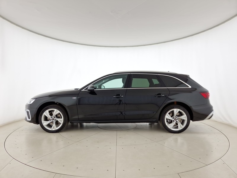 Audi A4 avant 30 2.0 tdi mhev s line edition 136cv s-tronic