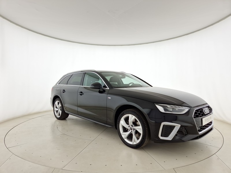 Audi A4 avant 30 2.0 tdi mhev s line edition 136cv s-tronic