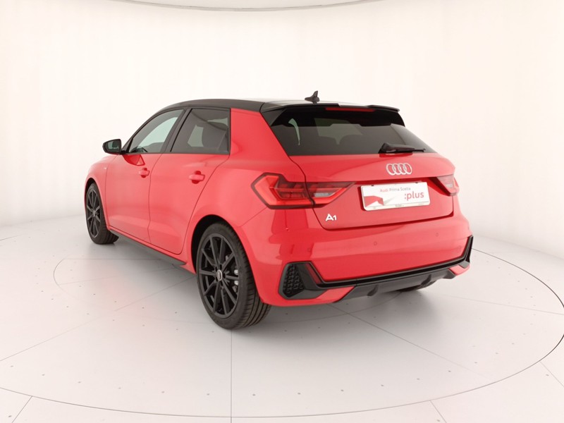 Audi A1 sportback 30 1.0 tfsi identity black 110cv s-tronic