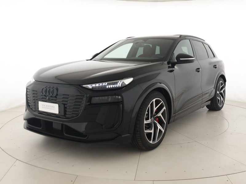 Audi SQ6 e-tron 517CV quattro Sport Attitude