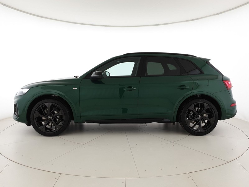 Audi Q5 50TFSIe 299CV quattro S tronic Identity Black
