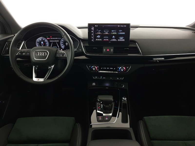 Audi Q5 50TFSIe 299CV quattro S tronic Identity Black