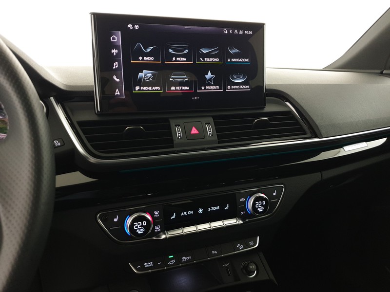Audi Q5 50TFSIe 299CV quattro S tronic Identity Black