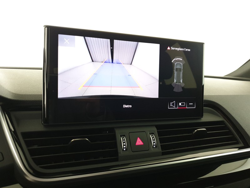 Audi Q5 50TFSIe 299CV quattro S tronic Identity Black