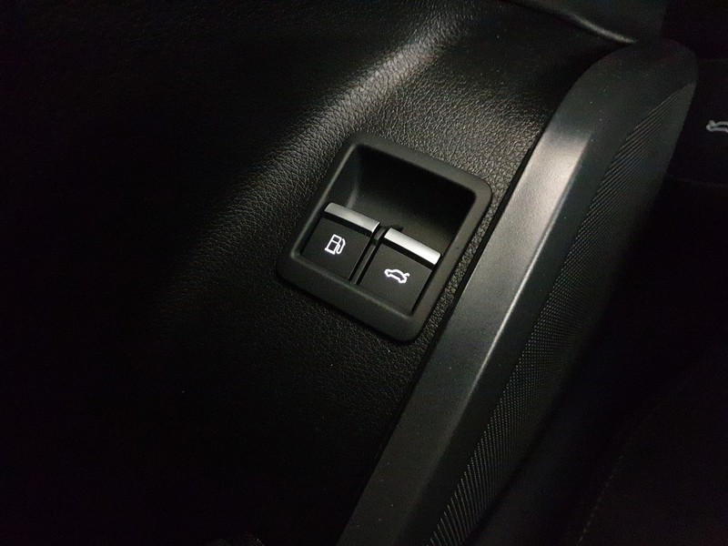 Audi Q5 50TFSIe 299CV quattro S tronic Identity Black