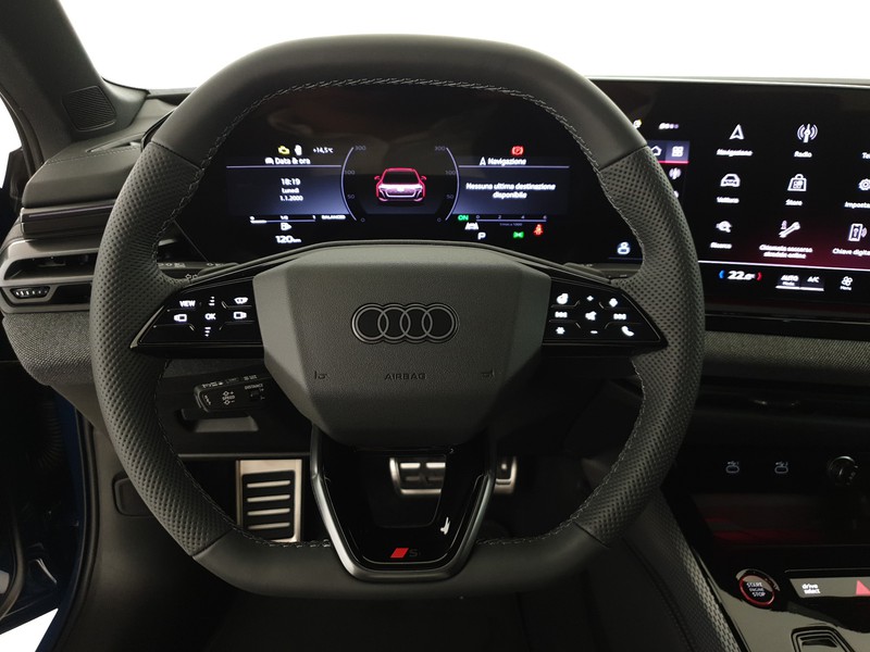 Audi A5 Sedan 2.0TDI 204CV quattro Str Launch Edition One