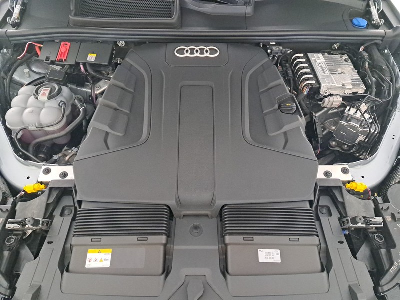 Audi Q7 50 3.0 tdi mhev sport quattro tiptronic 7p.ti