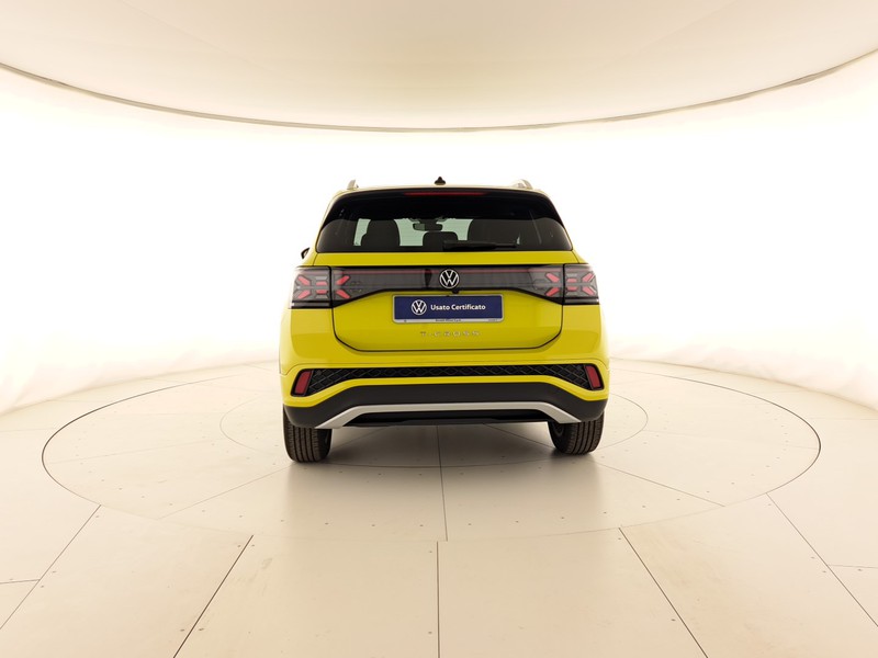 Volkswagen T-Cross 1.0 tsi r-line 115cv