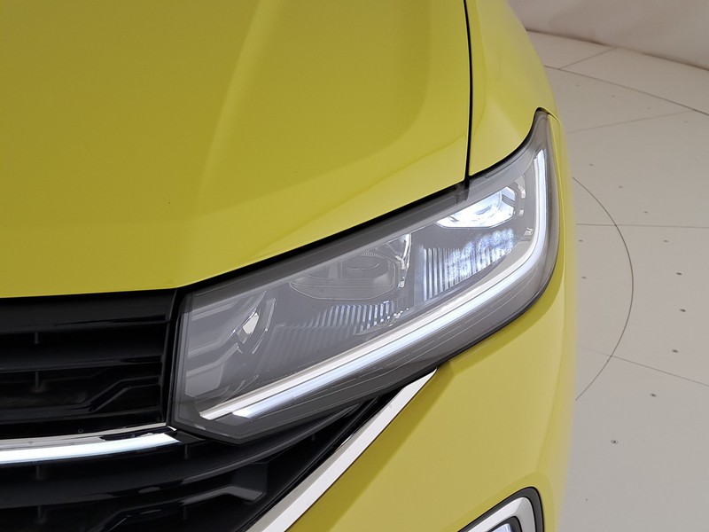 Volkswagen T-Cross 1.0 tsi r-line 115cv