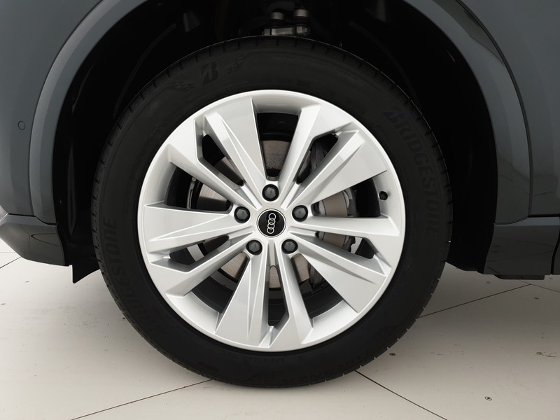 Audi Q6 e-tron 387CV quattro Business Advanced