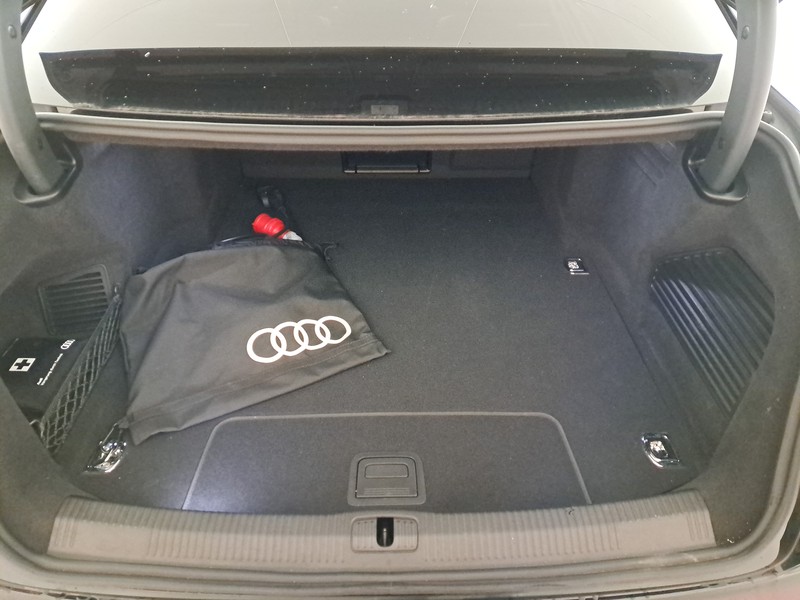 Audi A8 60 3.0 tfsi e quattro tiptronic