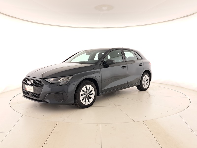 Audi A3 sportback 40 1.4 tfsi e business s-tronic