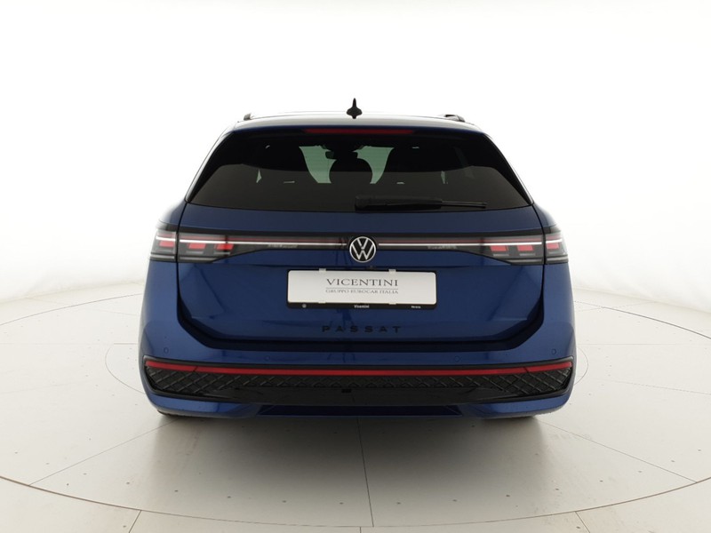 Volkswagen Passat 2.0 tdi scr r-line 150cv dsg