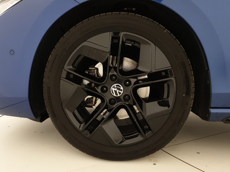 Volkswagen Passat 2.0 tdi scr r-line 150cv dsg