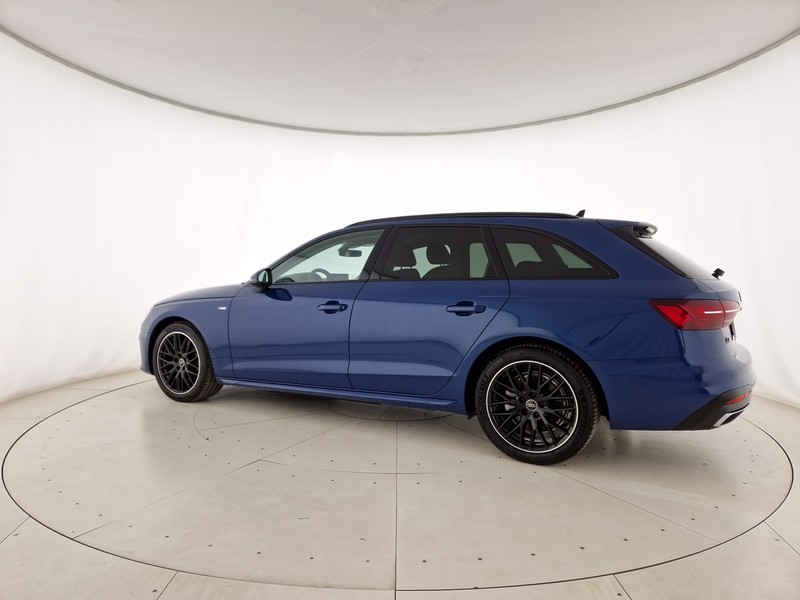 Audi A4 Avant S line edition 35 TDI  120(163) kW(CV)