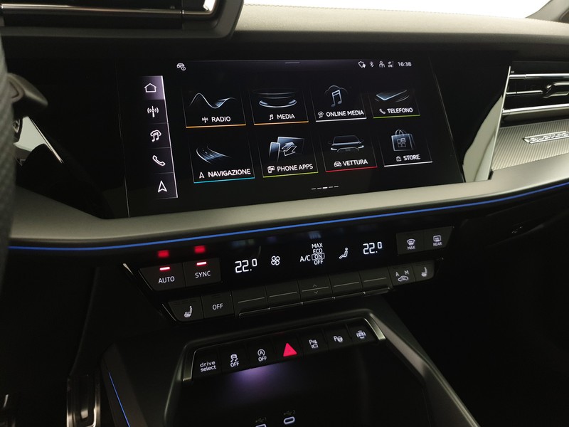 Audi S3 Sedan 2.0TFSI 333CV quattro Stronic Sport Attitude
