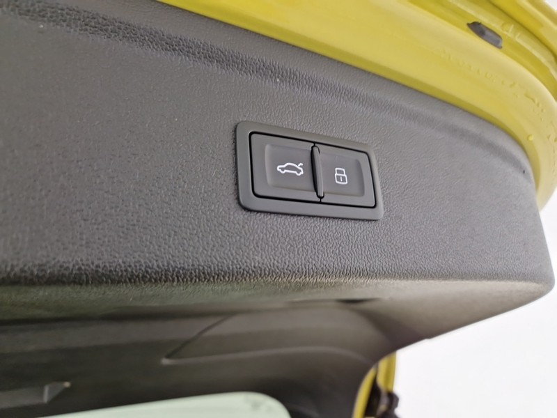 Audi A3 allstreet 35 1.5 tfsi mhev identity contrast s-tronic