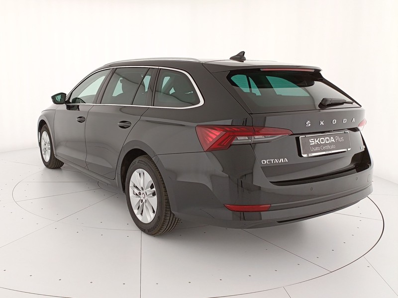Skoda Octavia wagon 1.5 e-tec ambition dsg