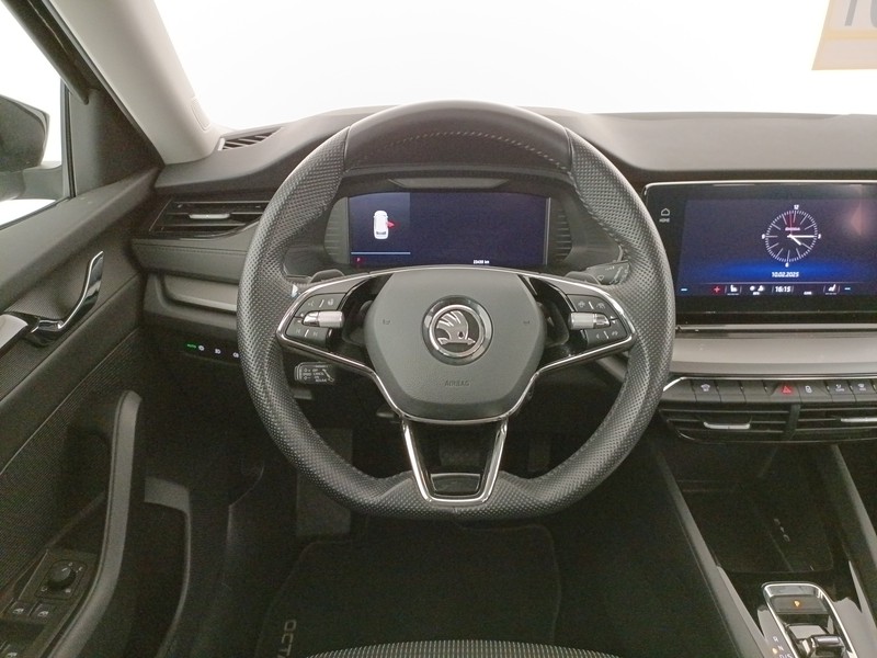 Skoda Octavia wagon 1.5 e-tec ambition dsg