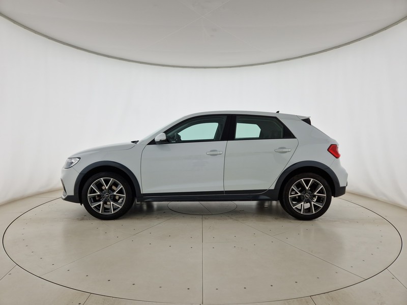 Audi A1 allstreet 30 1.0 tfsi admired 110cv