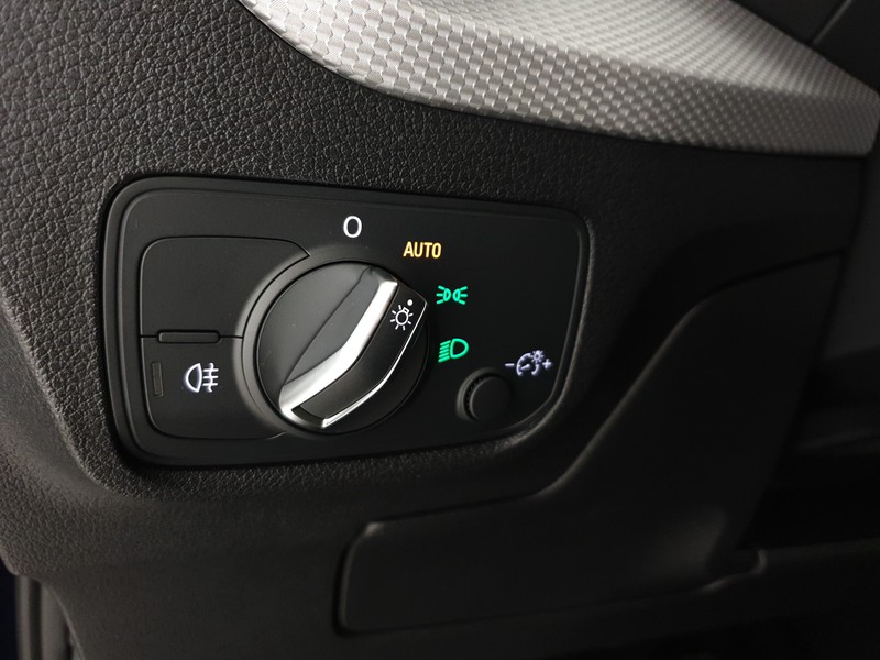 Audi Q2 30TDI 116CV Business Advanced