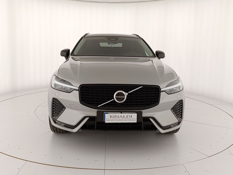 Volvo XC60 2.0 b4 plus dark auto