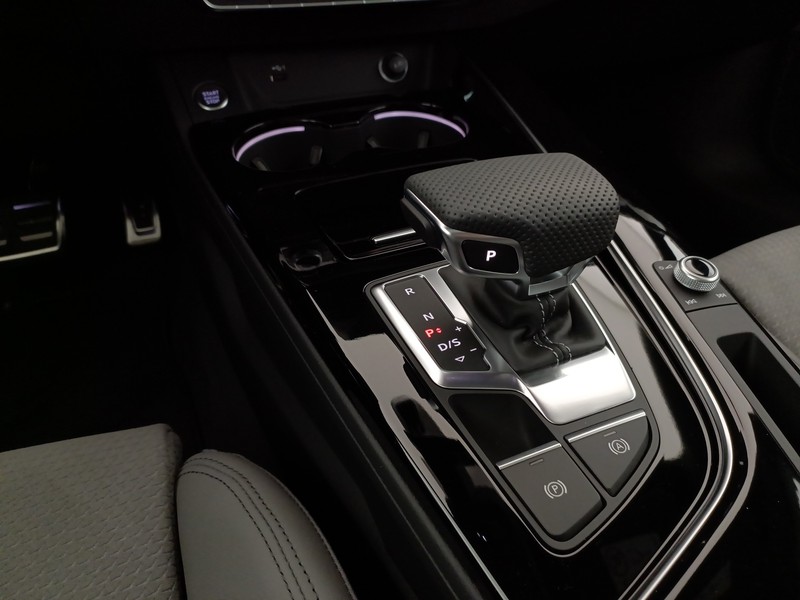 Audi A5 Coupé 40 2.0 tfsi mhev s line edition quattro 204cv s-tronic