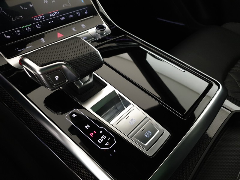 Audi SQ8 4.0TFSI 507CV quattro titpronic Sport Attitude