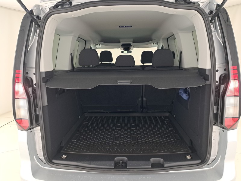 Volkswagen VIC Caddy 2.0 tdi scr 102cv space