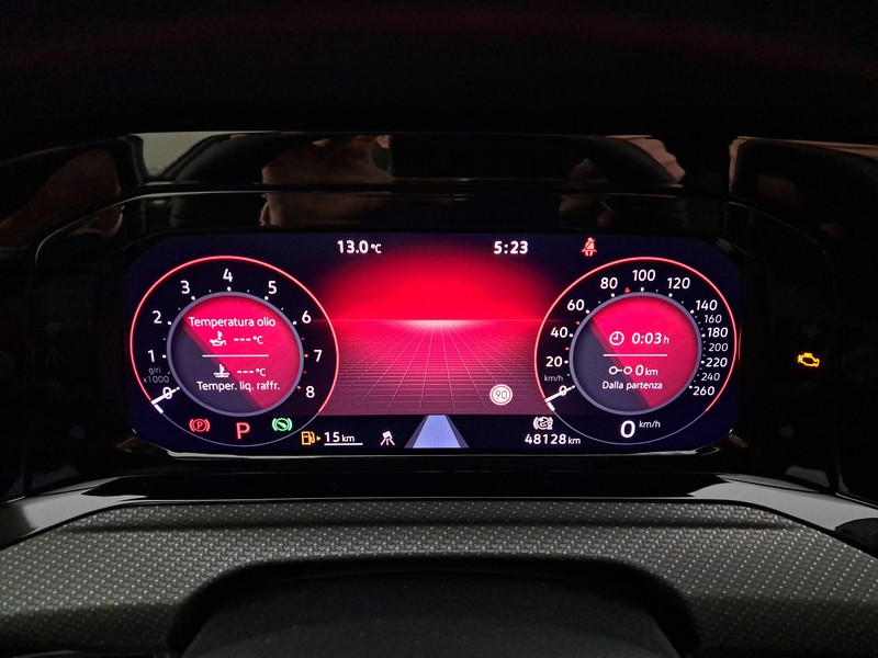 Volkswagen Golf 1.5 etsi evo r-line 150cv dsg