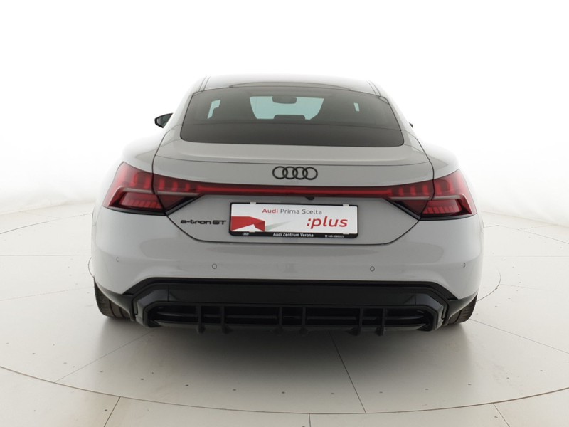 Audi e-tron GT 530CV quattro