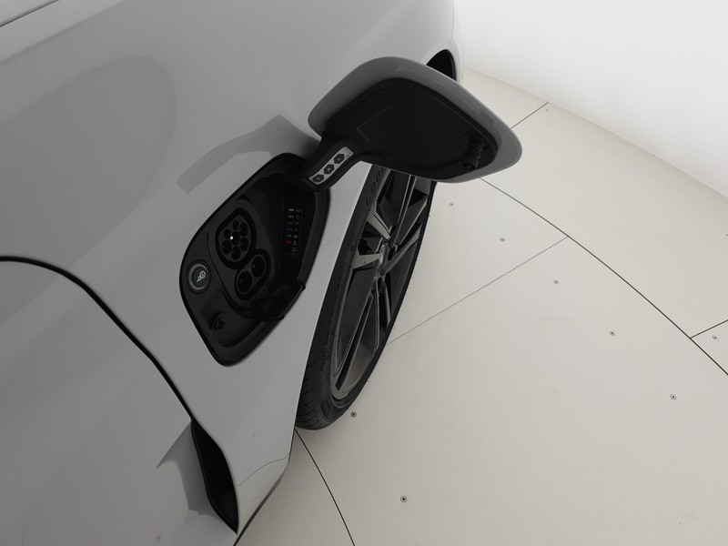 Audi e-tron GT 530CV quattro