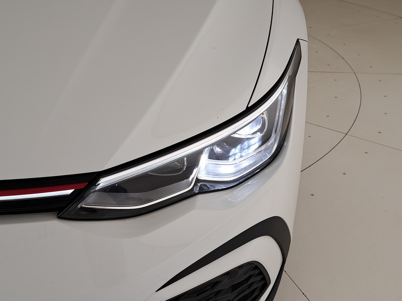 Volkswagen Golf 2.0 tsi gti 245cv dsg