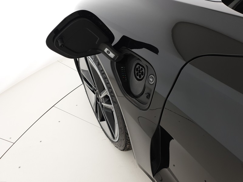 Audi RS e-tron GT 646CV quattro