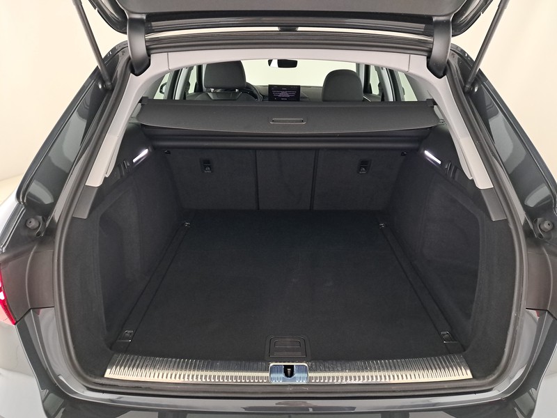Audi A4 avant 35 2.0 tdi mhev business advanced 163cv s-tronic