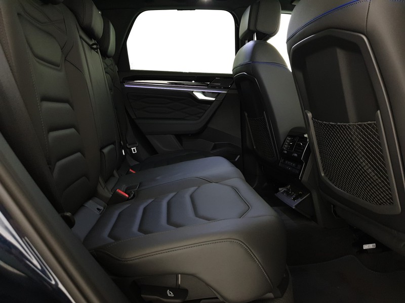 Volkswagen Touareg 3.0 v6 tsi ehybrid r 462cv auto