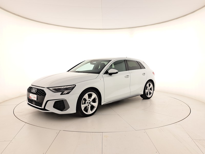 Audi A3 sportback 35 2.0 tdi s line edition s-tronic