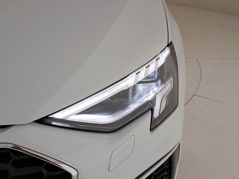 Audi A3 sportback 35 2.0 tdi s line edition s-tronic