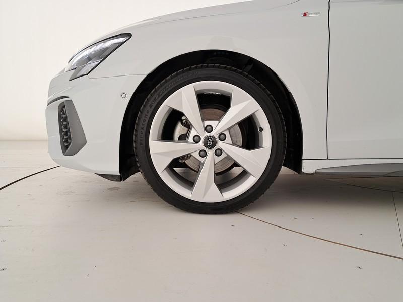 Audi A3 sportback 35 2.0 tdi s line edition s-tronic