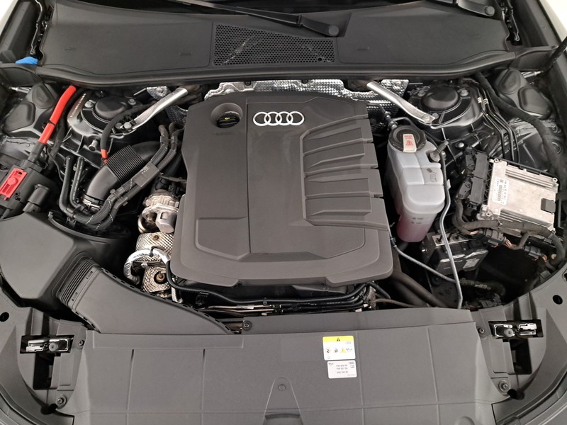 Audi A6 avant 40 2.0 tdi mhev 12v s line edition quattro s-tronic