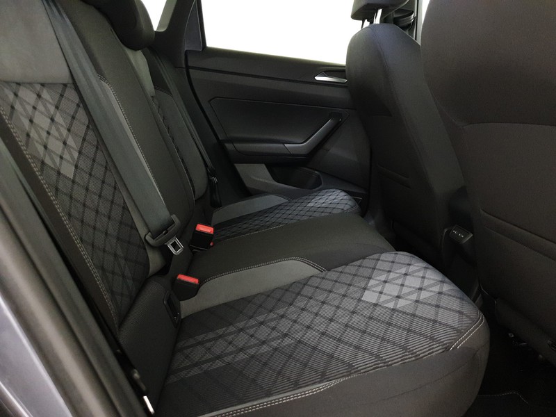 Volkswagen Taigo 1.5 tsi r-line 150cv dsg