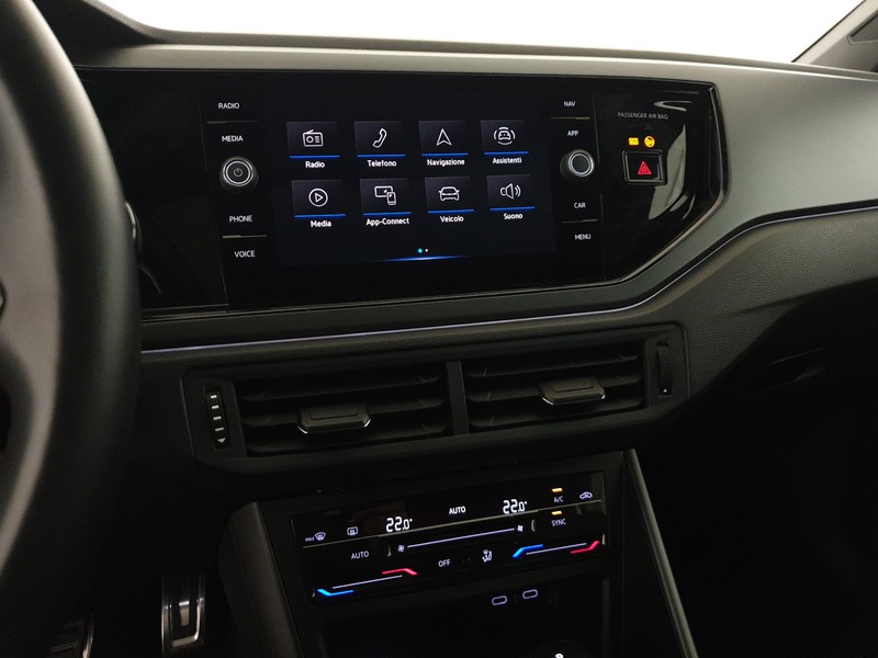 Volkswagen Taigo 1.5 tsi r-line 150cv dsg