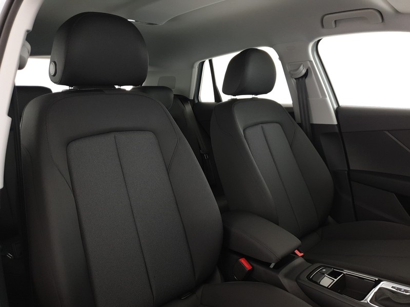 Audi Q2 35TFSI 150CV S tronic Carbon Edition