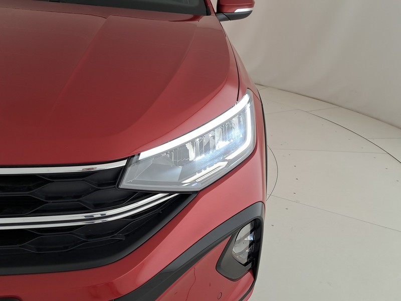 Volkswagen Taigo 1.0 tsi r-line 110cv dsg